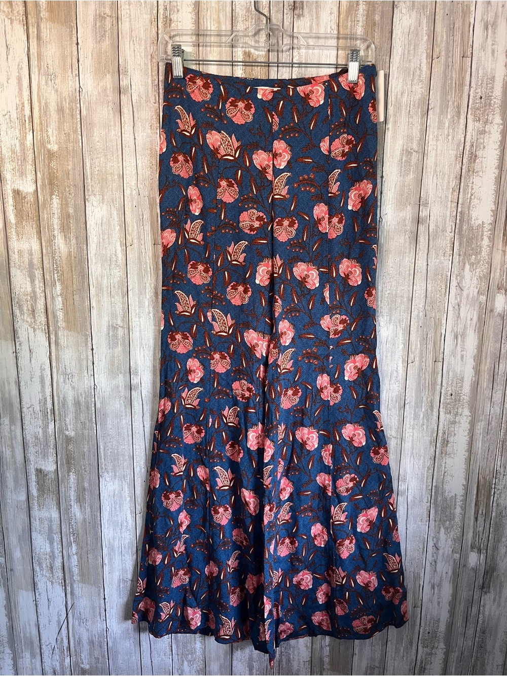 Anthropologie Drapey Floral Flare Bell Bottom Pants Blue Size 0 NWT - Picture 2 of 7
